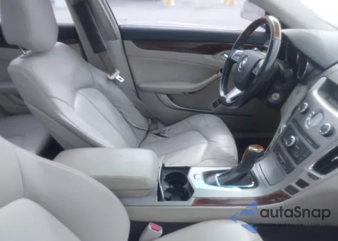 2008 Cadillac Cts Standard z USA, uszkodzony, nr VIN 1G6DF577080194270